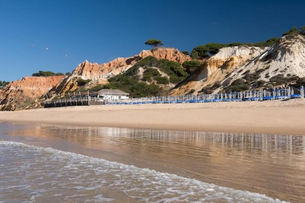 Espacoso Apt T2, Em Olhos Agua Albufeira Exteriör bild
